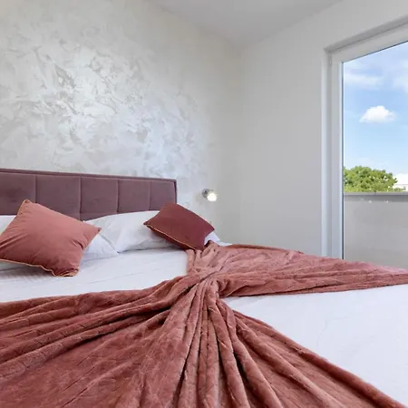 Volare With Stunning Views *