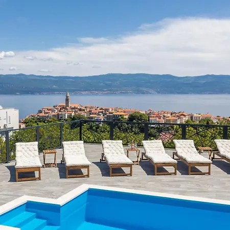 Volare With Stunning Views